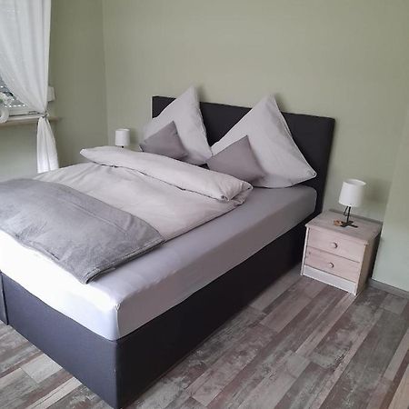 Ferienwohnung Pickel Kottenheim المظهر الخارجي الصورة